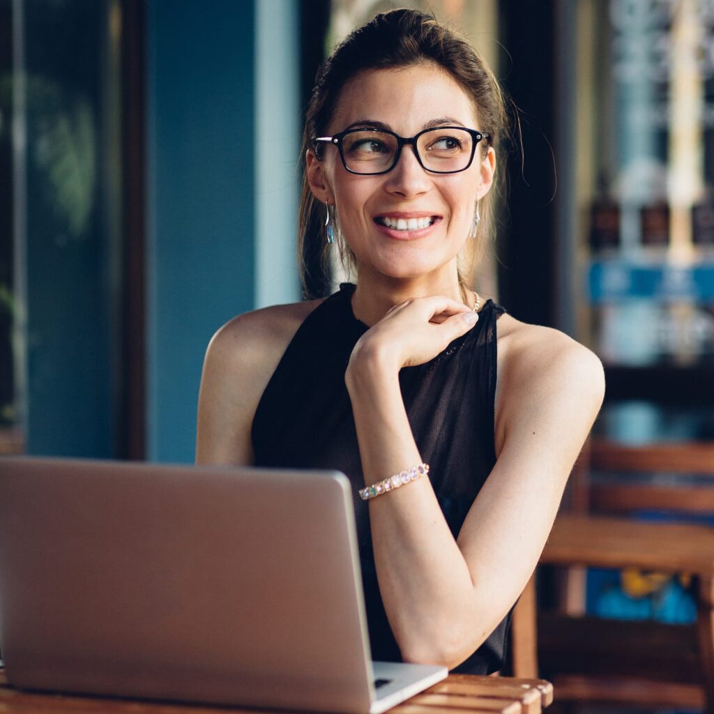 Business woman working at a laptop